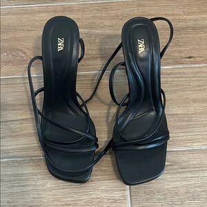 Zara Black Heeled Sandals with Strappy Design
